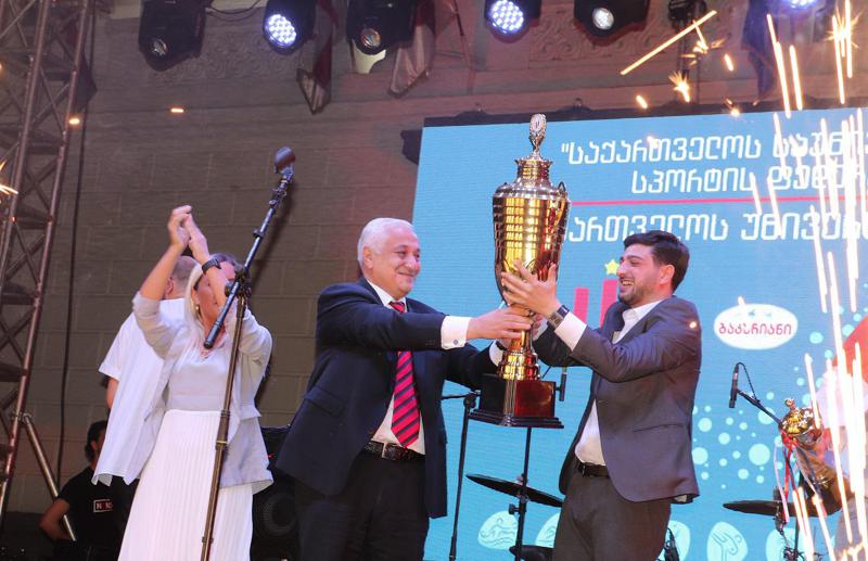 საქართველოს ტექნიკურ უნივერსიტეტს „უნივერსიადა 2021“-ის გამარჯვებულის ტიტული ოფიციალურად გადაეცა