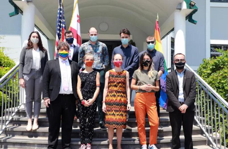 აშშ-ის საელჩო "პრაიდთან" დაკავშირებით განცხადებას ავრცელებს