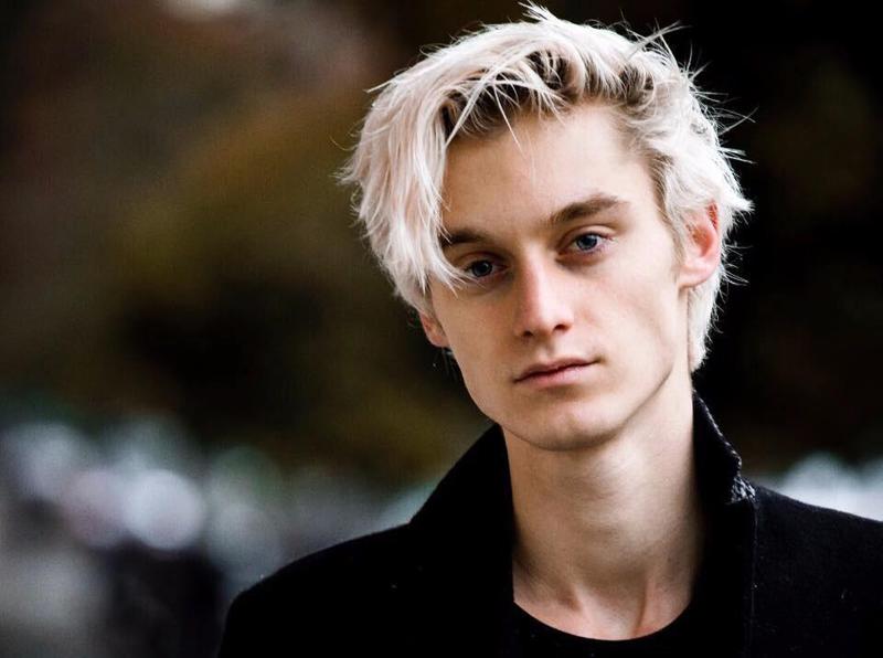 "საქართველო რამდენიმე მილიონიღა დარჩა და უფრო და უფრო ვყოფთ ერთმანეთს..." - რას წერს იტალიაში მცხოვრები ქართველი მომღერალი