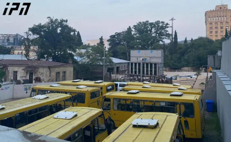 პარლამენტის მიმდებარე ტერიტორიაზე სპეცრაზმია მობილიზებული