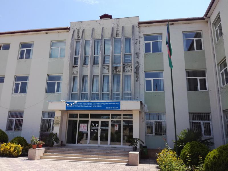 "დღემდე შვილებისთვის ქართული სახელების დარქმევა გვეკრძალება" -  ქართულ სექტორზე სწავლა შეიძლება საინგილოს კიდევ ერთ სკოლაში გაუქმდეს