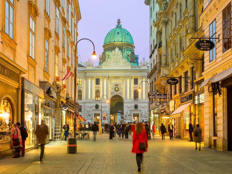 იდუმალი და აუხსნელი დაავადება, რომლითაც 20-მდე ამერიკელი დიპლომატი დაავადდა - რა მოხდა ვენაში და რას გულისხმობს ე.წ. ჰავანას სინდრომი?