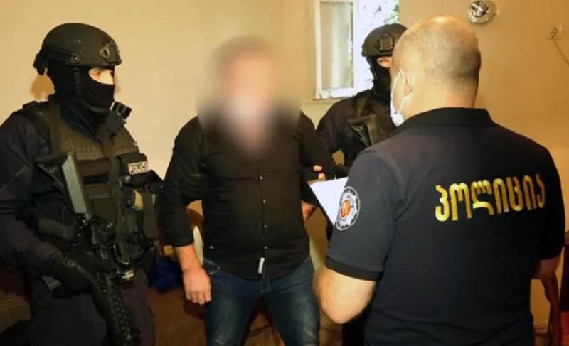 "მუხო", "ჯამა", "ლაპუხა" და... - შსს-ს ინფორმაციით, "ქურდულ სამყაროსთან” კავშირში მყოფი 8 პირი დააკავეს