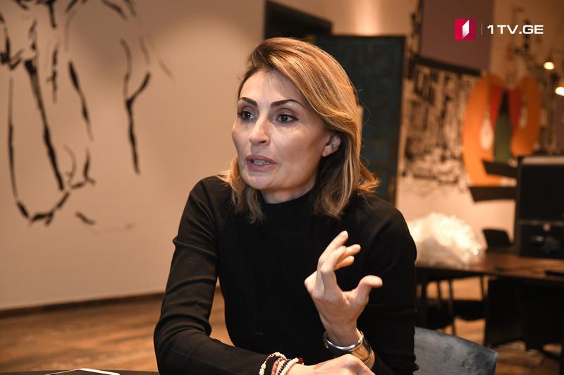 "ვიყავი საშინელი ბულინგის მსხვერპლი... ამერიკაში ბევრი ოჯახი გამოვიცვალე, ზოგიერთი მაგდებდა სახლიდან" - რას ყვება სოფო ჭყონია საკუთარ ბავშვობასა და შვილებზე