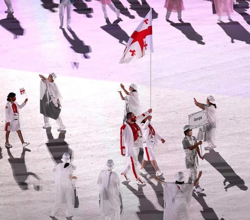 ქართველი სპორტსმენები ტოკიოს ოლიმპიადის გახსნის ცერემონიაზე - ვინ იყვნენ ჩვენი ქვეყნის მედროშეები (ემოციური კადრები)