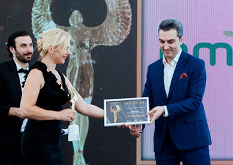 „ემბავუდმა“ ოქროს ბრენდის წოდება მოიპოვა