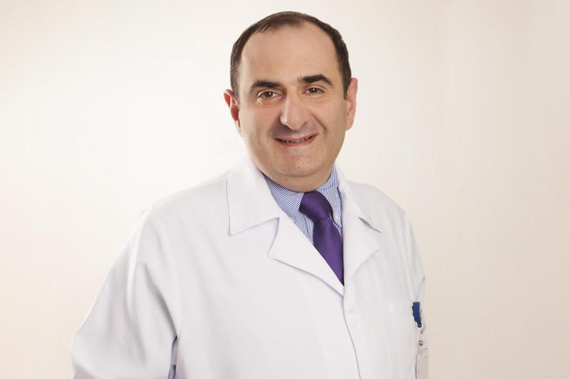 "დედა მყავს ინსულტგადატანილი... მეშინია, რამე არ მივიტანო სახლში" - რა მისწერა ცნობილ პედიატრს 13 წლის მოზარდმა?