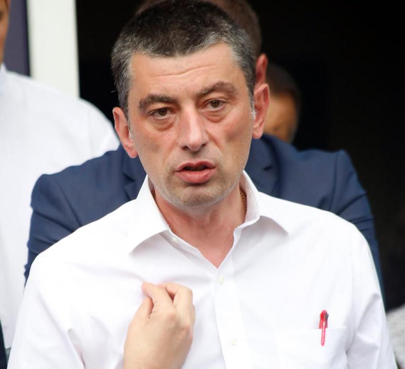 "შენი სულელი ნათესავი იქნება, მეზობელი, თუ შვილი წინ წააგდე, მორჩა, ქვეყანა ვერაფერს მიაღწევს" - რას ამბობს გახარია "ქართულ ოცნებასა" და ნეპოტიზმზე