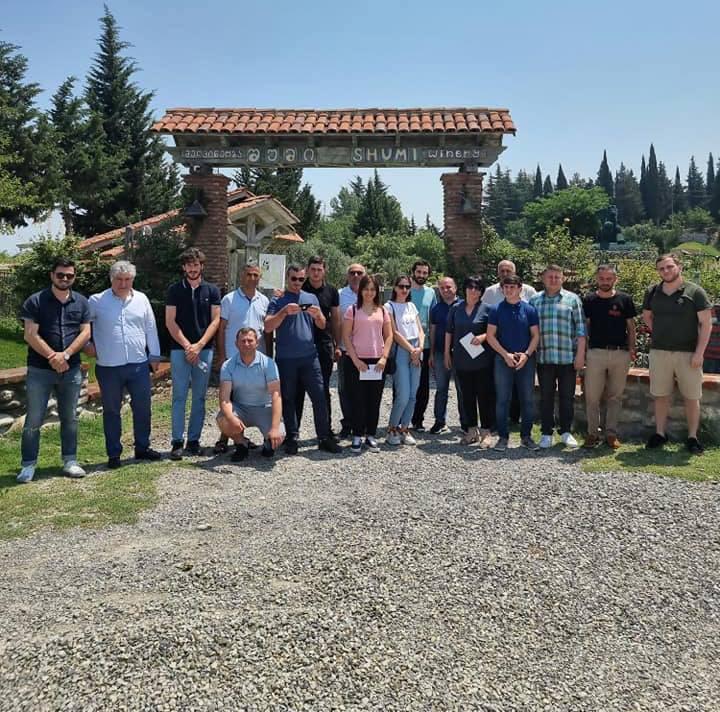 ღვინის ტურიზმის მიმართულებით აჭარელი გიდები და მეღვინეები ტრენინგებს გადიან