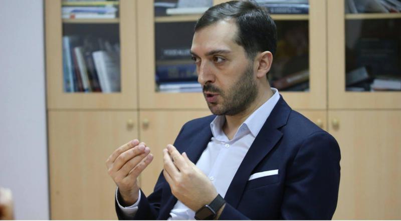 "გარე სივრცეში პირბადის სავალდებულო ტარება უნდა გაუქმდეს" - რას წერს სოციალურ ქსელში ბიძინა კულუმბეგოვი