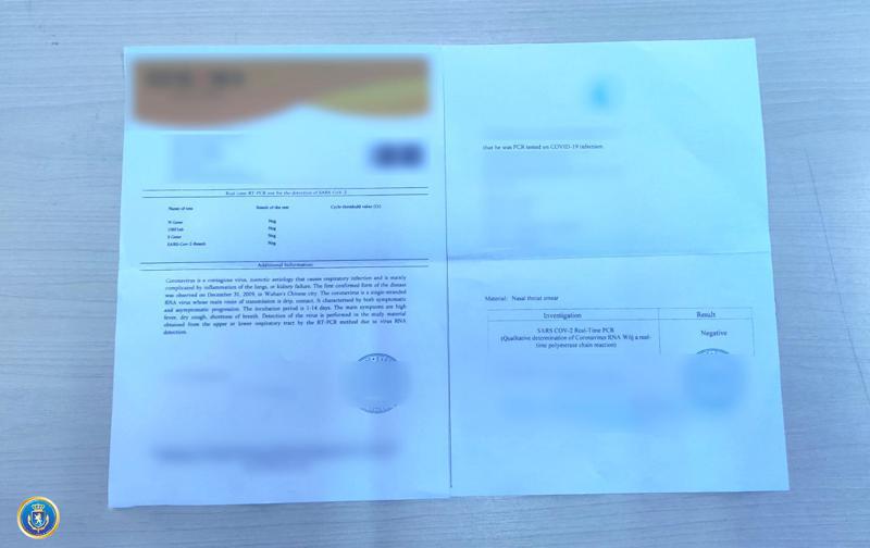 დააკავეს პირი, რომელმაც მოქალაქეს თანხის სანაცვლოდ, PCR კვლევის უარყოფითი შედეგების ამსახველი დოკუმენტები დაუმზადა