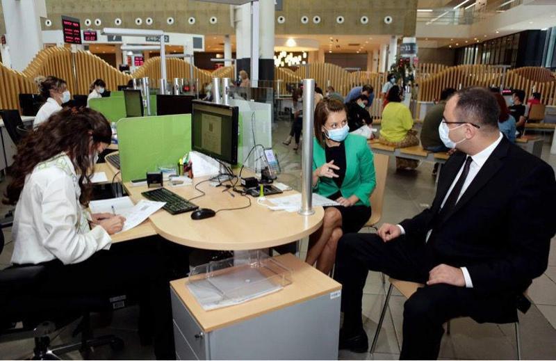 იუსტიციის სახლმა კოვიდბარათების გაცემა დაიწყო - რა უნდა იცოდნენ მოქალაქეებმა