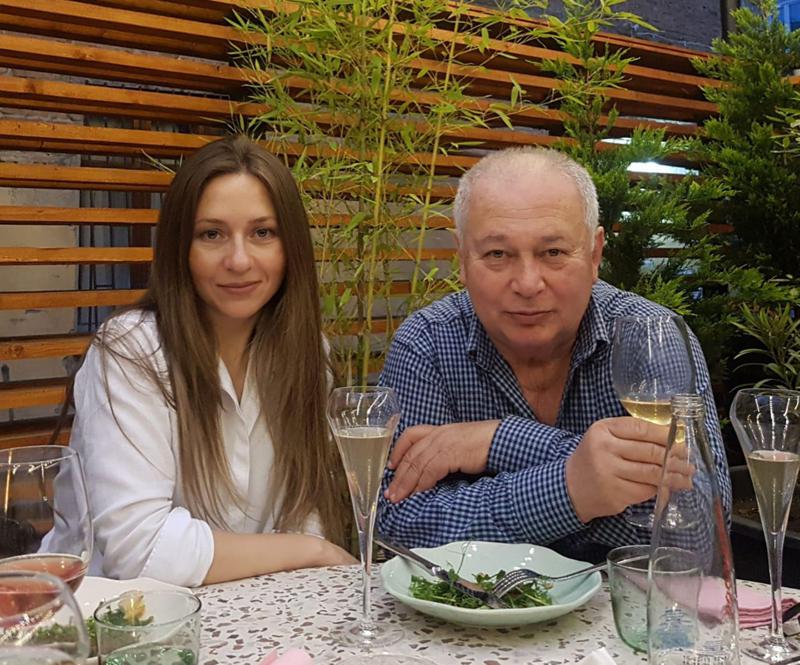 ცნობილი ქირურგი კორონავირუსით გარდაიცვალა - "აქამდე რომ არასდროს მინახავს, ისეთი ადამიანები ტირიან ცხარედ შენი წასვლის გამო..."