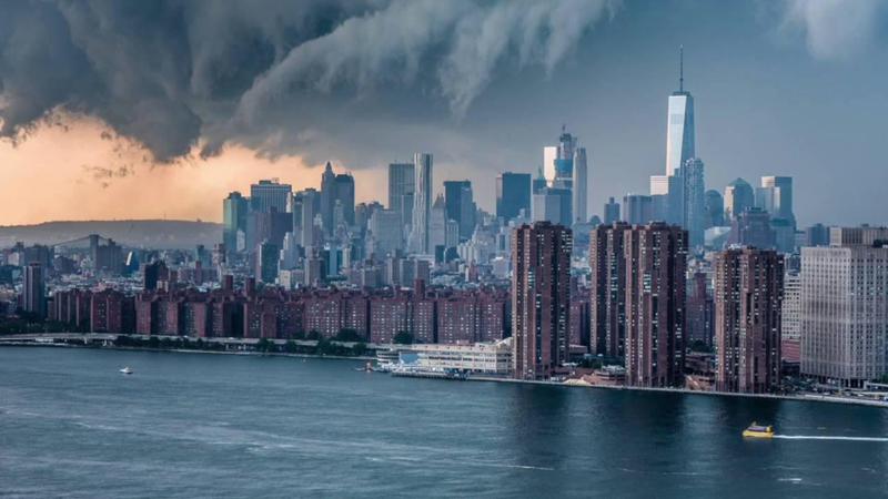 აშშ-ის აღმოსავლეთ სანაპიროს ბოლო წლების ერთ-ერთი ყველაზე ძლიერი ქარიშხალი "ჰენრი" დაატყდება თავს - ნიუ-იორკში საგანგებო მდგომარეობა გამოცხადდა