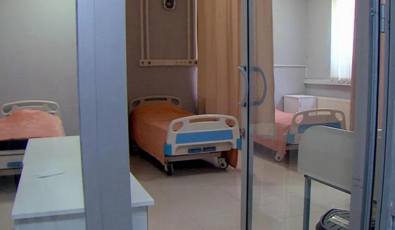 "დაფიქსირდა გულის გაჩერება, პაციენტი იყო საშუალო სიმძიმის" - რა გახდა ქავთარაძის საველე ჰოსპიტალში პაციენტის გარდაცვალების მიზეზი