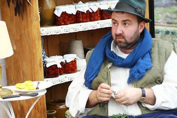 "ქორწილი არ ყოფილა, აქ შეკრებილები ჩემი პირადი სტუმრები იყვნენ" - რას ამბობს ზურა შევარდნაძე კოვიდრეგულაციების დარღვევის გამო "გარდენიას" დალუქვაზე?