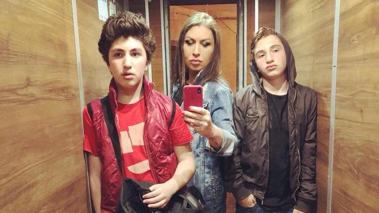 „შეგვეშვით მე და ჩემს შვილებს, არ გაბედოთ პირადში ასეთი ვიდეოების გამოგზავნა!“  - მაია კაჭკაჭიშვილი ანტივაქსერებს მიმართავს