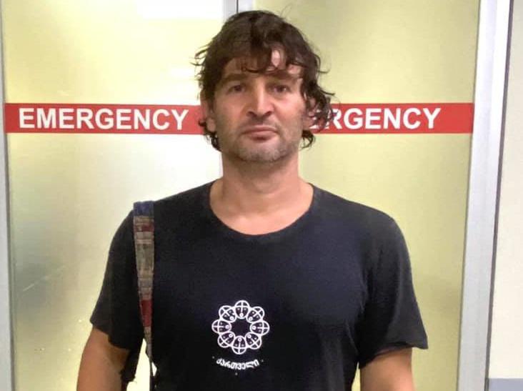 "სავსეა რეანიმაცია და პალატები, თავის მოსაფხანი დრო არ აქვთ მედიკოსებს. აქ ყველაზე ნათლად ჩანს, რა ვერაგი ვირუსია კოვიდ - 19" - გოგა ჩანადირი