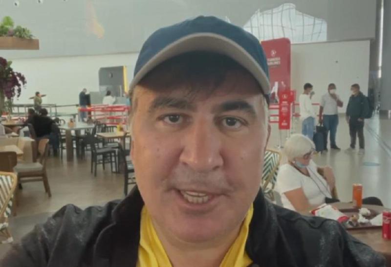 "ამ პლაკატების ავტორია ვინმე მოშე კლუგჰაფტი, ვიღაც ავანტიურისტი, ნაძირალა - მაგრად "ტეხავს" - მიხეილ სააკაშვილი "სისხლიან ბანერებზე"