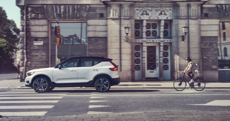 ვოლვო ელექტრომობილებში ტყავის ნაცვლად ეკოლოგიურად სუფთა მასალას გამოიყენებს