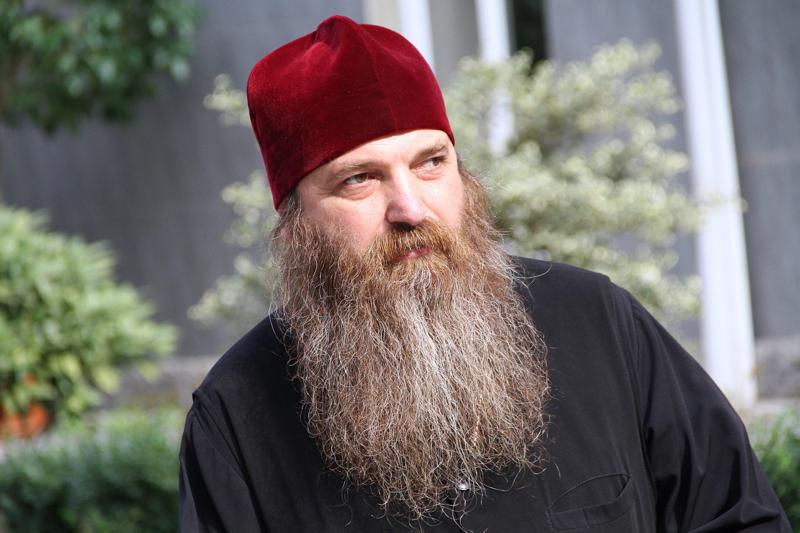 "სირცხვილიაში“ მაქარაშვილია საქართველოში თავდადებული ბიჭი თუ დიღმელაშვილი? გადაშალეთ რუსეთთან, "ეფესბეს“ მილიარდერთან მათი ურთიერთობები" - მეუფე იაკობი