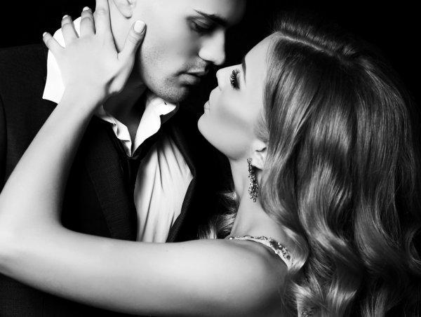 როგორ უნდა მოვიქცეთ მამაკაცთან ურთიერთობაში ზოდიაქოს ნიშნის მიხედვით საიმისოდ რომ ამ უკანასკნელს თავი სამუდამოდ შევაყვაროთ