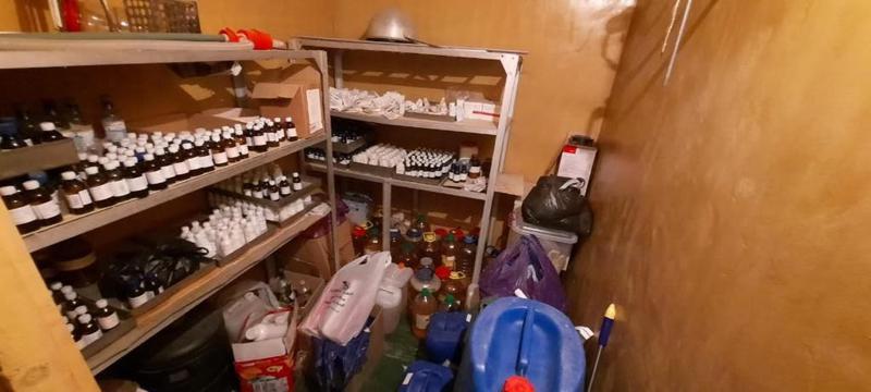 თბილისში შემოწმებული 40 ფარმაცევტული საწარმოდან 33-ში დარღვევები აღმოჩნდა - რა ფოტოებს ავრცელებს რეგულირების სააგენტო