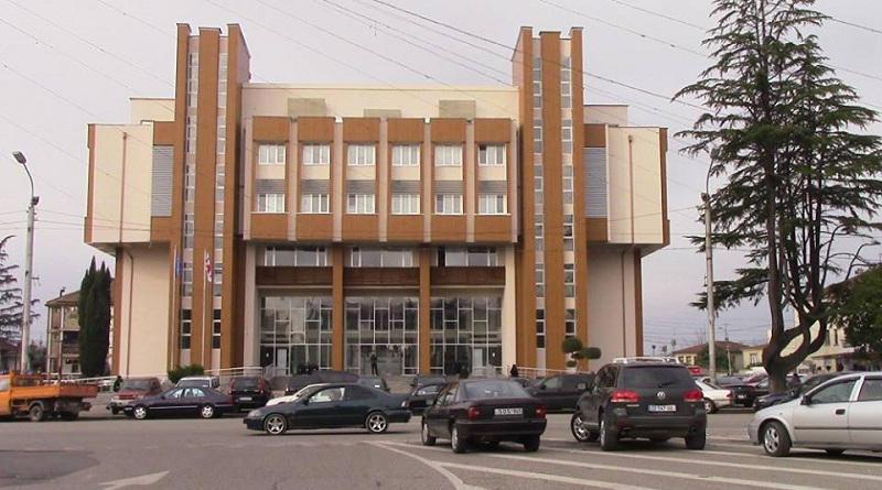 ზუგდიდის საკრებულოს უმრავლესობით სავარაუდოდ, "ნაცმოძრაობა" დააკომპლექტებს