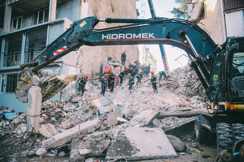 საჯარო რეესტრში ამბობენ, რომ კორპუსში სამუშაოებზე მშენებლობის ნებართვა არ გაუციათ - იუსტიციის სამინისტროს განცხადება