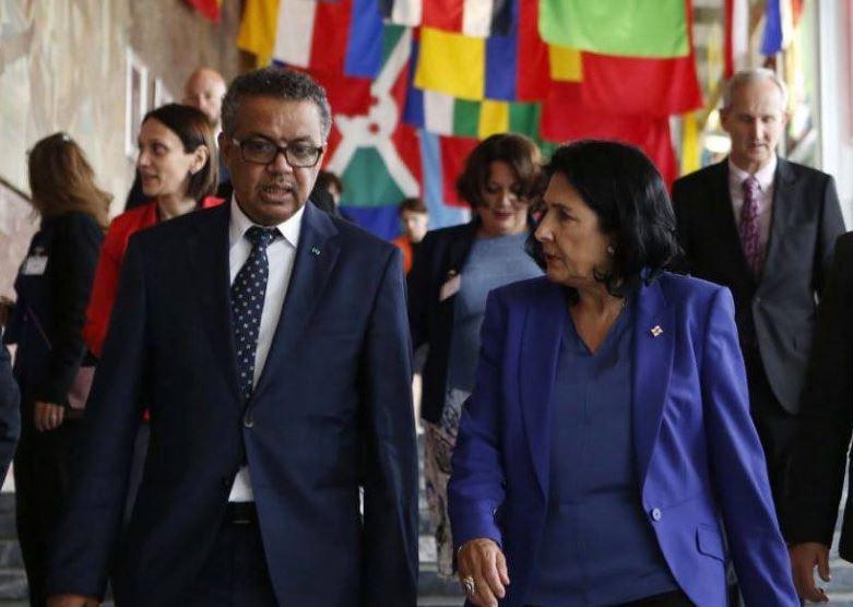 "აცრა აუცილებელია! აცრა და პირბადე, პირბადე და აცრა!" - სალომე ზურაბიშვილი ტედროს გებრეიესუს შეხვდა