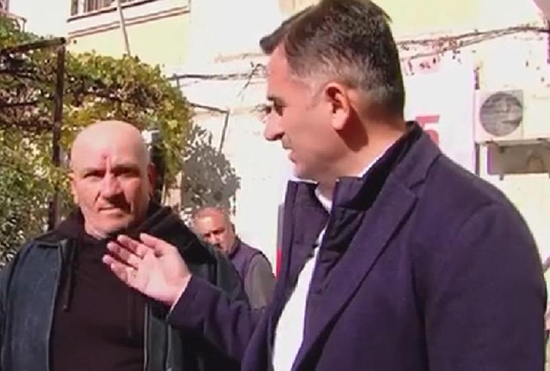 "ნახეთ, ადამიანი რას ჰგავს, კბილები აქვს ჩამომტვრეული" - დავით კირკიტაძის თქმით, რუსთავის მის ოფისს თავსს დაესხნენ