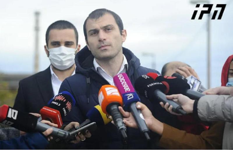 "მიხეილ სააკაშვილის პროცესი „ლაივ“ რეჟიმში უნდა გადაიცეს" - ბექა ბასილაია