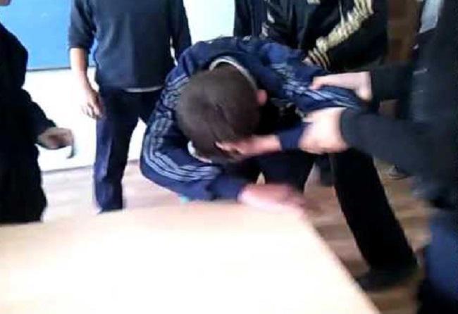 სკოლის მოსწავლეების მიერ თანატოლზე ძალადობასთან დაკავშირებით შსს-მ გამოძიება დაიწყო - რა მოხდა ბათუმში?