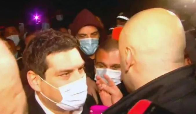 ხმაური ვაზისუბნის 62-ე უბანთან - ნიკა მელია და ბექა დავითულიანი ერთმანეთს დაუპირისპირდნენ