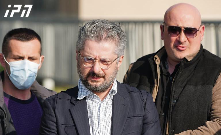 "აპირებენ მიხეილ სააკაშვილის გადაყვანას გორის ჰოსპიტალში, სადაც შესაძლოა, დაიგეგმოს ე.წ. ოსური სპეცრაზმის მიერ მისი გატაცება" - ნიკა გვარამია