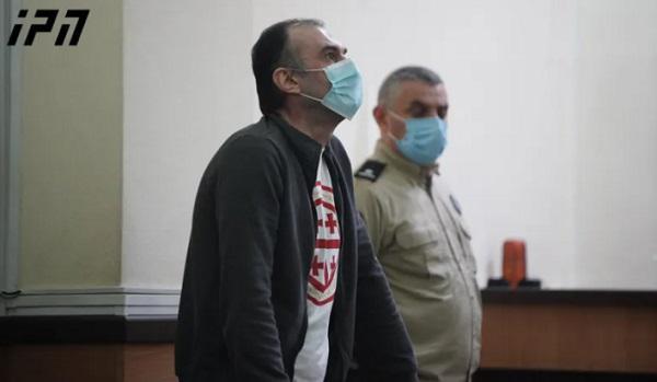 "ჩინჩალაძე-მურუსიძის სასამართლოში სამართალს ვერ ვიპოვი" - მეგის ქარდავამ პროტესტის ნიშნად სასამართლოს სხდომათა დარბაზი დატოვა