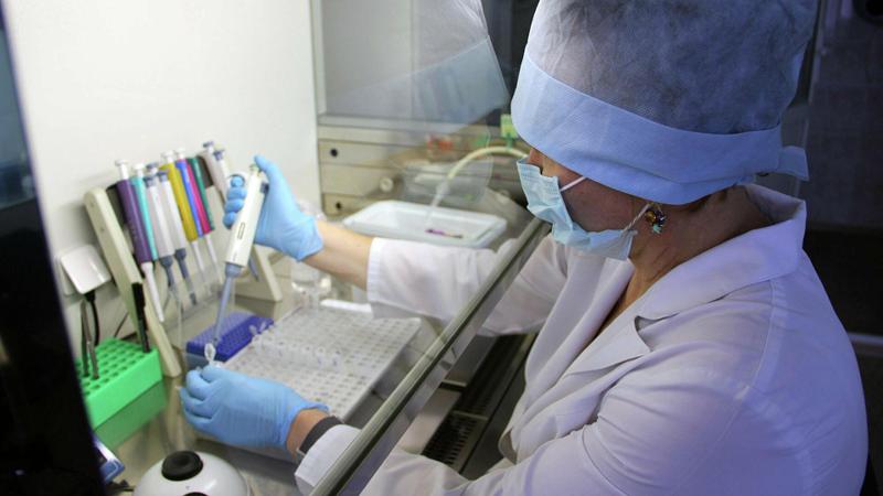 "კიდევ ერთი პანდემია რუსეთში, რომელიც ჩუმად მიმდინარეობს" - ექიმების საგანგაშო პროგნოზი და შიდსის 100 ათასამდე შემთხვევა ერთ წელში