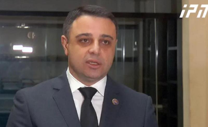 "ღმერთმა მშვიდობაში მოახმაროს სალომე ზურაბიშვილის ურეიტინგო თავი "ნაციონალურ მოძრაობას“ - ალუდა ღუდუშაური