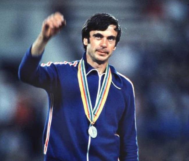 "ძალიან მენატრება ჩემი სოხუმი... დიღმის მასივში მყუდრო ბინა და კეთილი მეზობლები" - დიადი ჩემპიონისთვის წართმეული მე-4 ოლიმპიური ოქრო და რთული ცხოვრება ემიგრაციაში