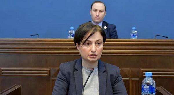 "როდესაც კლიპი გადის მოსამართლეებზე "კლავს“, ეს რომ გაგრძელდეს, 4 წლის შემდეგ ბავშვს ეცოდინება, რომ ზოგადად, მოსამართლე კლავს" - ნინო სანდოძე