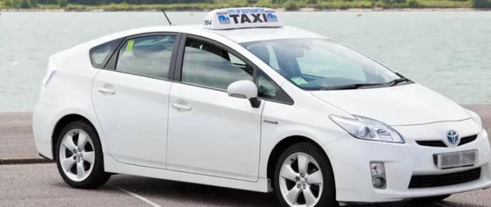 ტაქსში თამბაქოს მოწევა იკრძალება... მოწევა აიკრძალება ავტომობილშიც, თუ არასრულწლოვანის გადაყვანა ხდება - რა ცვლილებებია კანონში?