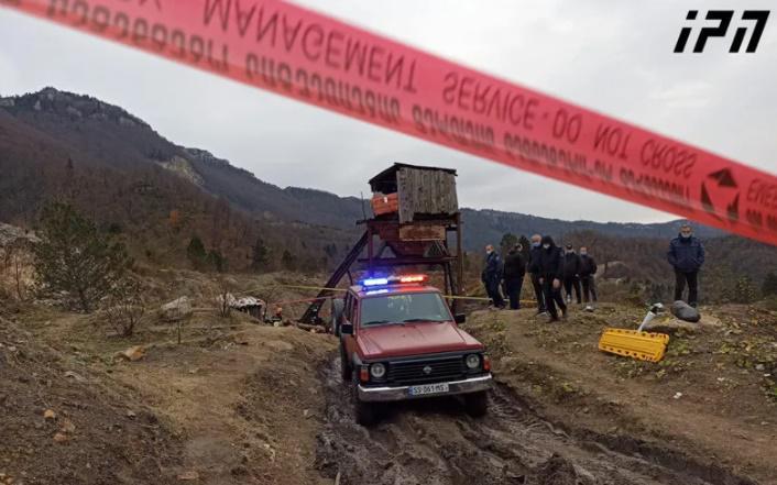 "მოხერხდა მიწის მასის ქვეშ მოყოლილ ერთ ადამიანამდე ჩასვლა" - რა განცხადებას ავრცელებს შსს ტყიბულში მიმდინარე სამაშველო ოპერაციაზე?