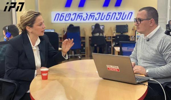 "ლევან ზურაბიშვილს, რომლის ბანკში შევარდნას მსხვერპლი არ მოჰყოლია, 9 წელი აქვს მისჯილი და ზვიადაურს, რომელიც საზოგადოებისთვის საშიშია, გირაოთი ათავისუფლებენ" - ანა დოლიძე