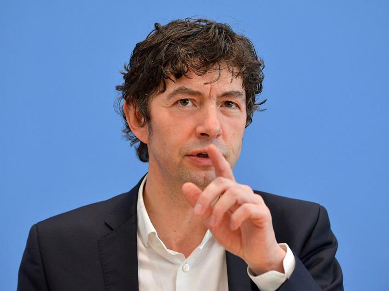 "ფლეიბოიმ" გერმანელი ვირუსოლოგი "წლის მამაკაცად" დაასახელა - როგორ დაფასდნენ მეცნიერები კორონავირუსის პანდემიის დროს