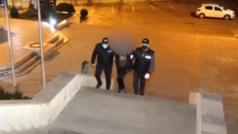 "დაკავებული არასრულწლოვანი დუმილის უფლებას იყენებს" - რას ამბობს 15 წლის ბიჭის მკვლელობის საქმეზე დაკავებულის ადვოკატი