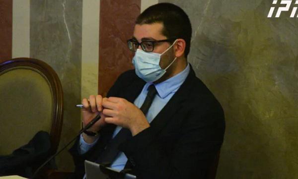 "კალაძეს თქვენი დაცვა არ სჭირდება, დიდი ბიჭია უკვე, დაცვაში თამაშობდა" - საბა ბუაძე „ქართული ოცნების“ წევრებს