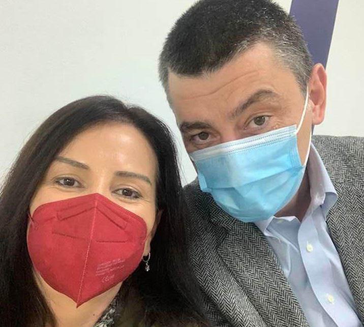 "შემხვდა შემთხვევით, ექიმის რიგში იდგა რიგის ნომრით..." - რას წერენ სოციალურ ქსელში გიორგი გახარიაზე?