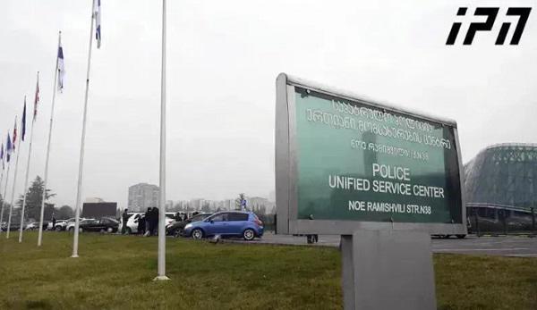 განსაკუთრებით დიდი ოდენობით ნარკოტიკული საშუალებების უკანონო შეძენა-შენახვის ბრალდებით ოთხი პირი დააკავეს