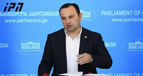 "ქართულ ოცნებას“ მინდა ვკითხო, შემთხვევით "ჰამასს“ და "ჰეზბოლას“ ხომ არ უჭერენ მხარს? - თუ ვინმემ უნდა შეცვალოს აღქმები და პოლიტიკა, "ოცნებამ“ უნდა შეცვალოს" - მანჯგალაძე