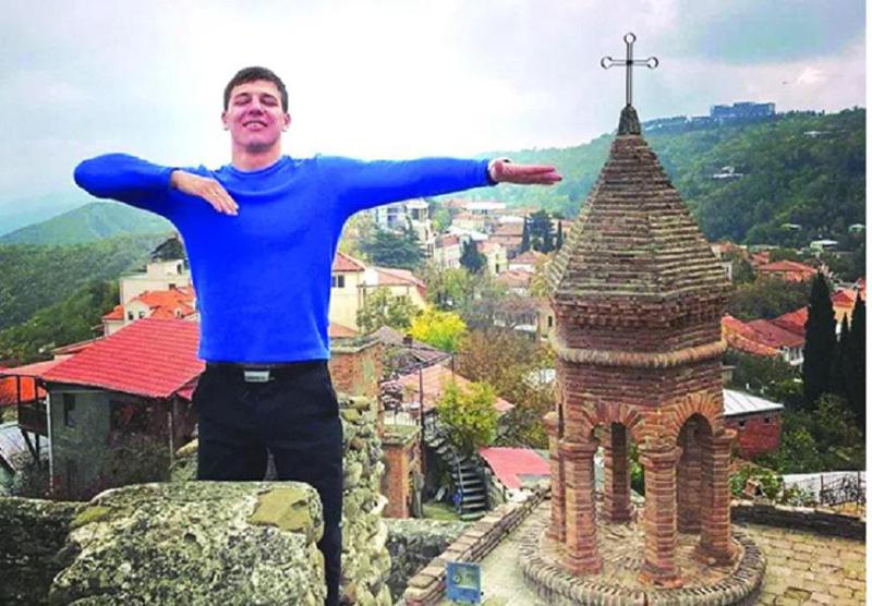 "წლების განმავლობაში ვხედავდი, რა ხდებოდა ერთ მხარეს და მომინდა თავად მომესმინა მეორე მხარის სიმართლე. ამიტომ ჩამოვედი..." - ინტერვიუ აფხაზ ბლოგერთან